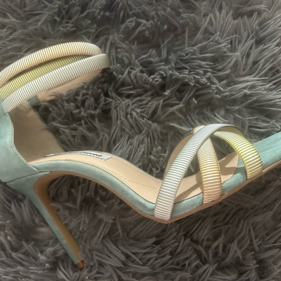 New!Charles David Size 11 Strappy high stiletto metallic straps back zipper - Picture 6 of 8